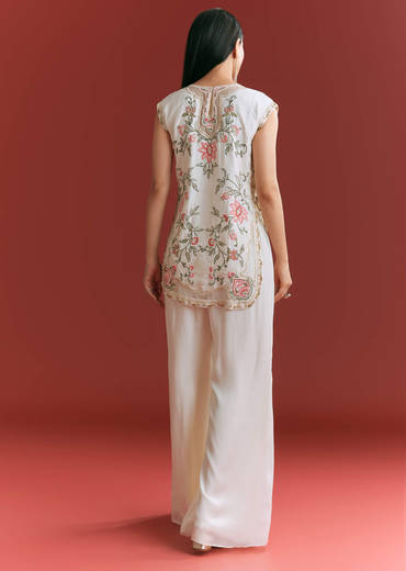 Off White Viscose Silk Short Kurta Set With Resham Work