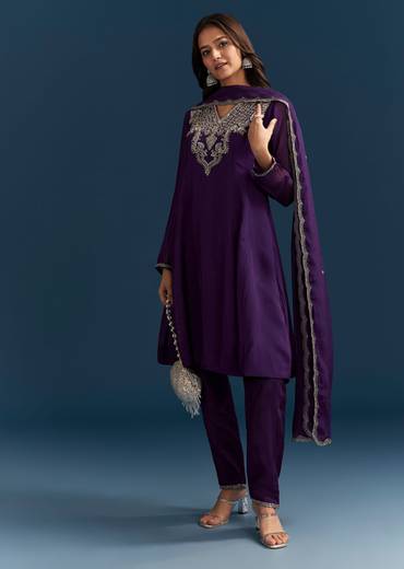 Purple Organza Kurta Set With Embroidery And Dupatta
