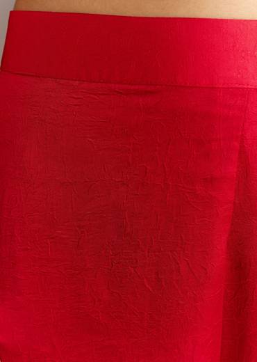 Red Crush Silk Kaftaan Set With Stone Neckpiece