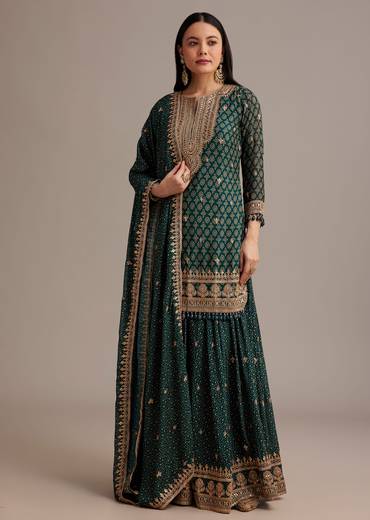 Dark Green Bandhani Kurta Set With Shell Tassel Detailing
