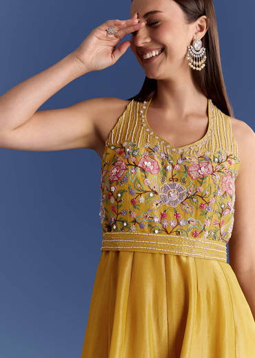 Yellow Tissue Jumpsuit With Moti And Cutdana Belt