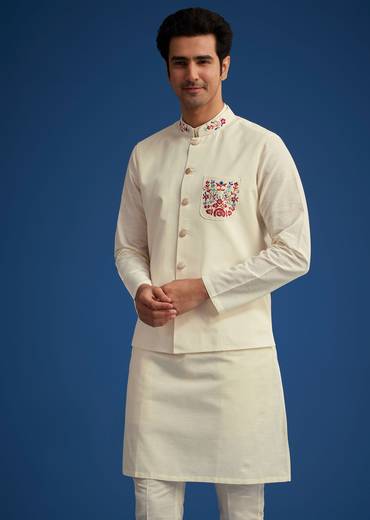White Cotton Kurta Set With Embroidered Pocket And Collar