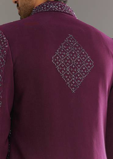 Wine Indo Western Set With Embellished Salli And Diamond Work