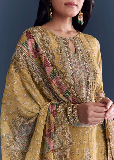 Yellow Crepe Kurta Set With Indie Print And Zari Embroidery