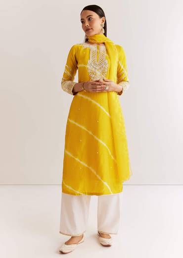 Yellow Silk Leheriya Kurta Set With Moti Work