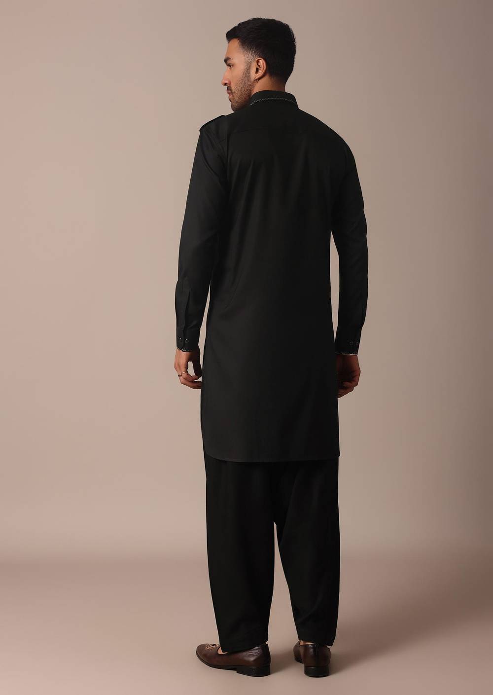 timeless black pathani kurta set-sg227030 4