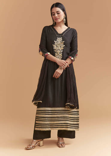 Black Dola Silk Kurta Set With Gota Work And Floral Print