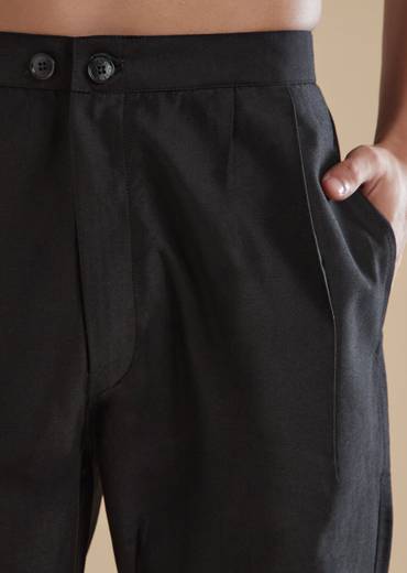 Black Kurta Set With Sequins Detail Work