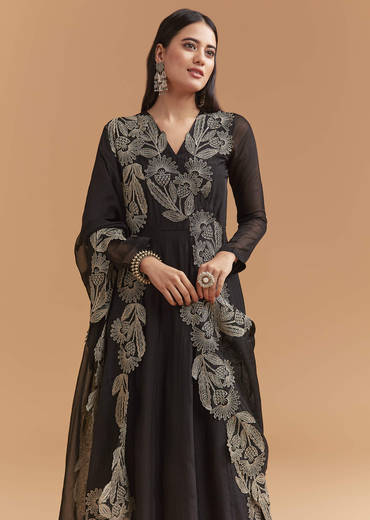 Black Organza Kurta Set With Intricate Zari Embroidery