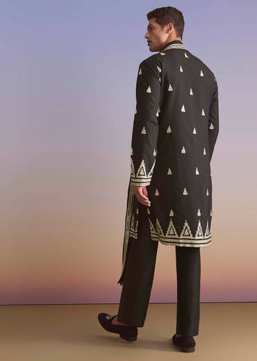 Black Silk Kurta Set For Men With Zari And Sequins Work