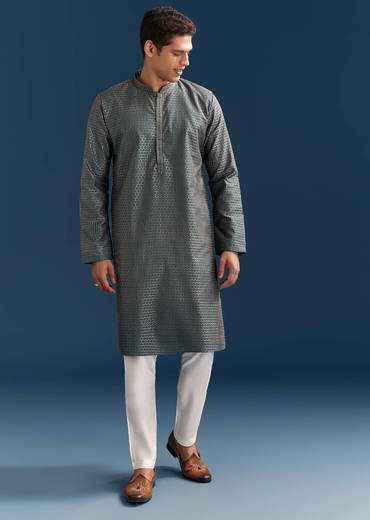 Blue Silk Textured Kurta Set For Men With Embroidery