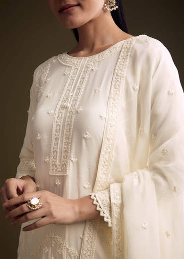 Cream Organza Kurta Set With Resham And Moti Embroidery