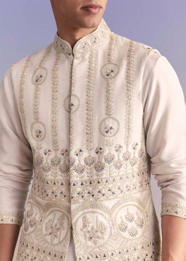 Cream Silk Kurta Jacket Set For Men With Subtle Thread Work