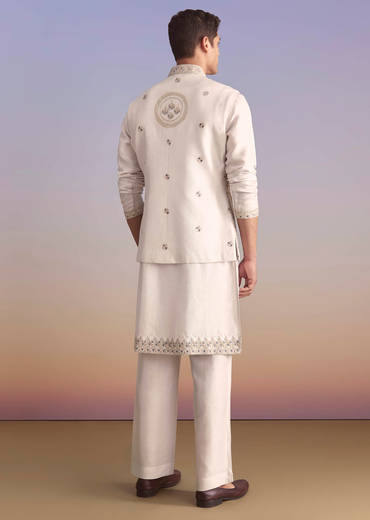Cream Silk Kurta Jacket Set For Men With Subtle Thread Work