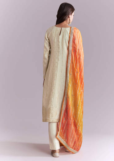 Cream Tissue Kurta Set With Embroidery And Two Tone Dupatta