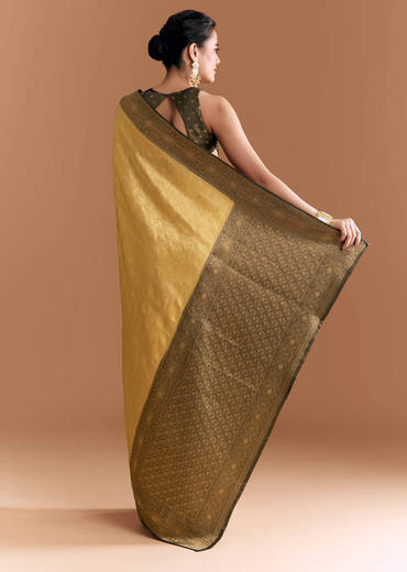 Gold Jacquard Silk Woven Saree With Floral And Jaal Motifs