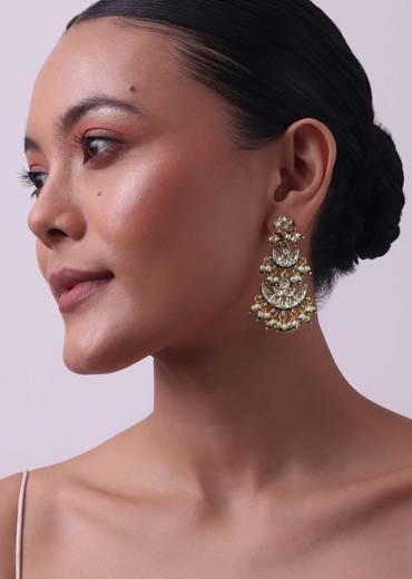 Gold Finish Kundan Choker And Chandbali Set