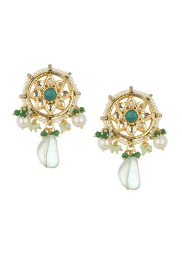 Gold Finish Kundan Choker Set In Mix Metal