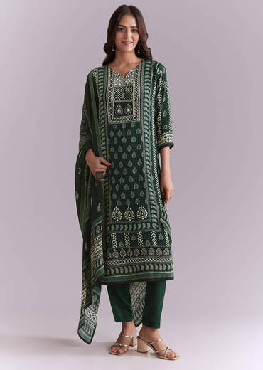 Green Crepe Kurta Set With Indie Print And Moti Detail