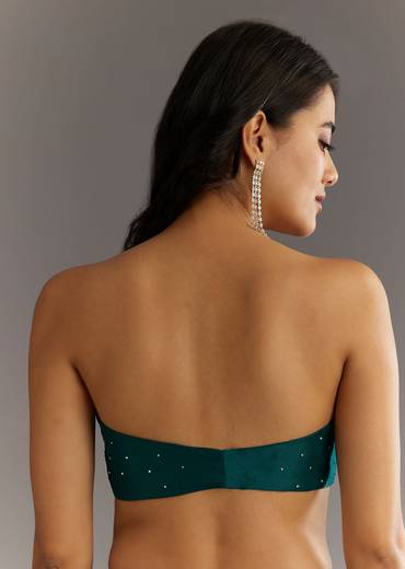 Green Embellished Tissue Saree With Embroidered Cutdana Sequin Border