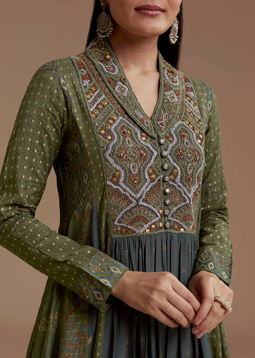 Green Indie Print Cotton Kurta Set with Thread Work