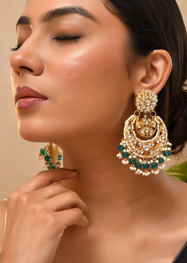Green Kundan Floral Chandbalis
