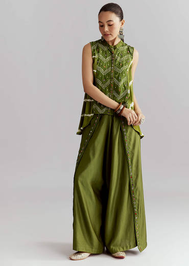 Green Satin Indo Western Set With Bandhani And Leheriya Print