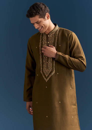 Green Silk Kurta Set For Men With Thread And Resham Work