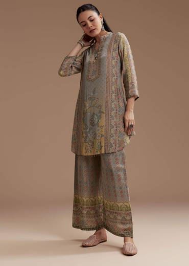 Grey Kurta Pant Set with Floral Print