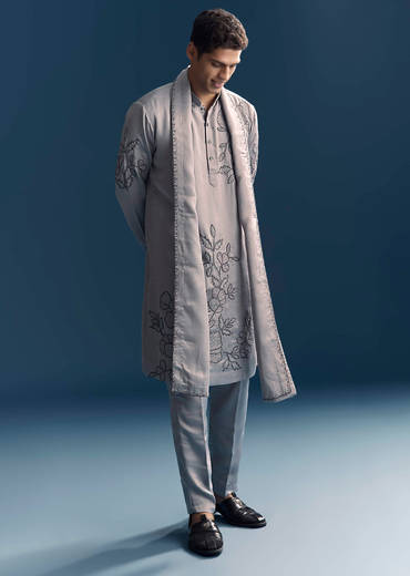 Grey Kurta Set For Men With Thread And French Knot Embroidery