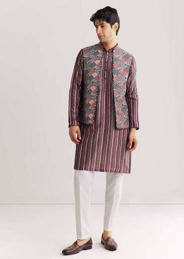 Grey Rawsilk Jacket Kurta Set With Cut Dana And Stone