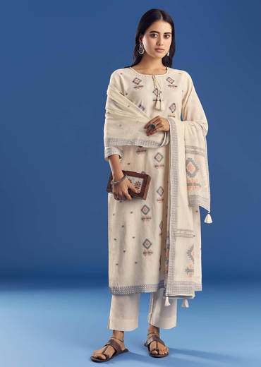 Ivory Mul Cotton Kurta Set With Thread Weaving And Dupatta