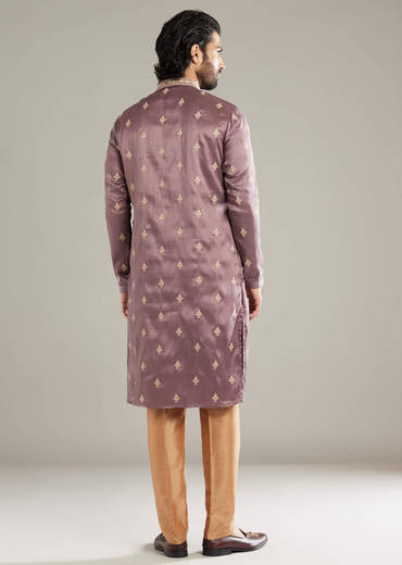 Lavender Silk Kurta Set For Men With Resham Hand Embroidery