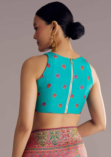 Magenta Dola Silk Saree With Traditional Prints