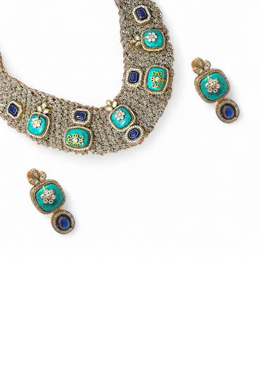 Multi Fusion Encursted Geometric Stone Necklace Set