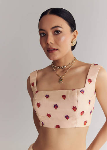 Off White Saree In Natural Traditional Prints