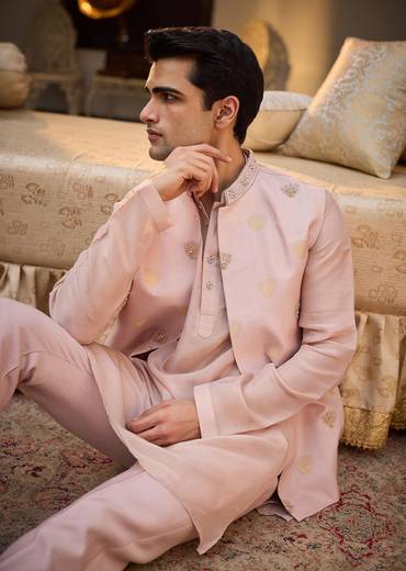 Peach Banarasi Embroidered Bandi Kurta Set