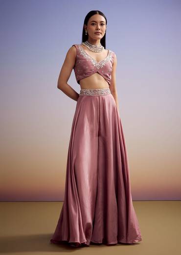 Pink Crepe Crop Top And Cape Set With Embroidery