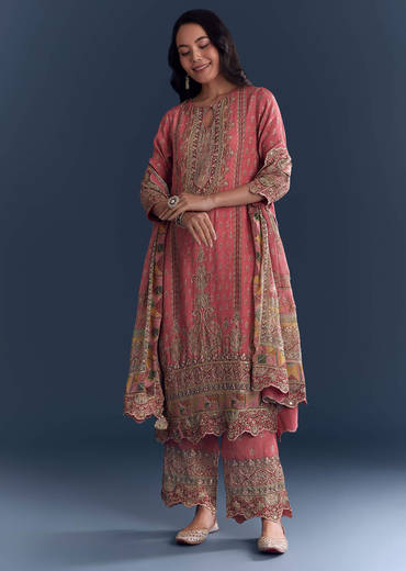 Pink Crepe Kurta Set With Indie Print And Zari Embroidery