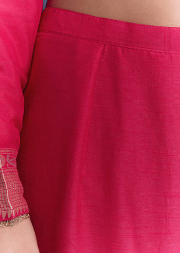 Pink Silk Kurta Set With Banarasi Weave