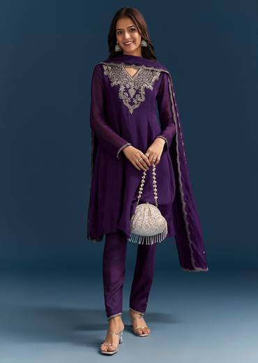 Purple Organza Kurta Set With Embroidery And Dupatta