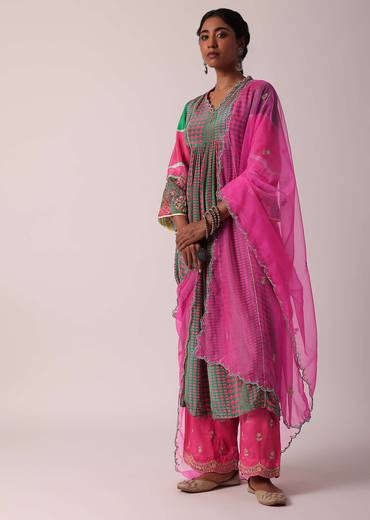 Pink Palazzo Set In Silk With Printed Kurta And Organza Dupatta