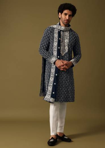 Black Kurta Pant Set With Dupatta In Resham Work