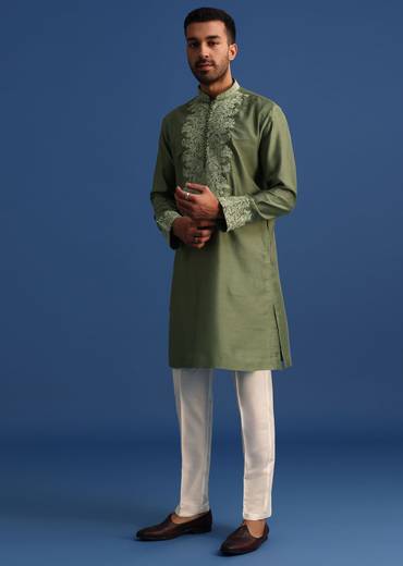 Green Floral Embroidered Kurta Set With Resham Work