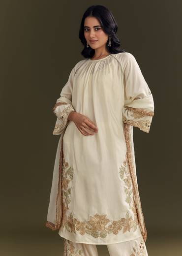 Off White Russian Silk Kurta Dupatta Set With Applique Zari Work