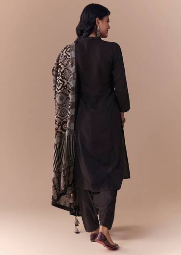 Black Linen Kurta Set with Ajrakh Dupatta