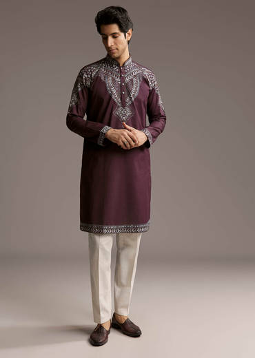 Wine Linen Kurta Set For Men With Thread Embroidery