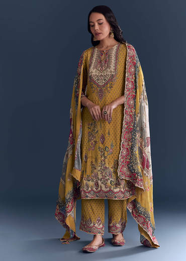 Yellow Crepe Printed Kurta Set With Floral Print