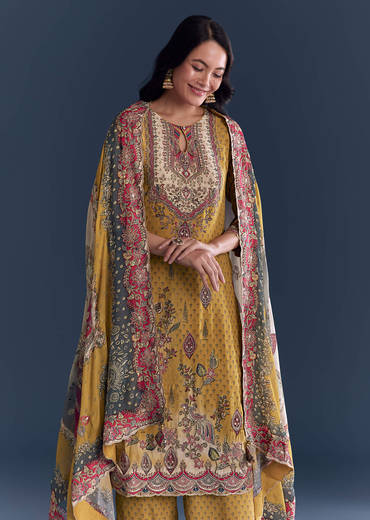 Yellow Crepe Printed Kurta Set With Floral Print
