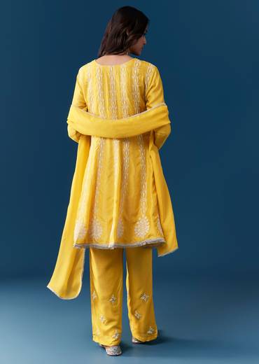 Yellow Pastel Pakistani Style Anarkali Suit With Thread Work